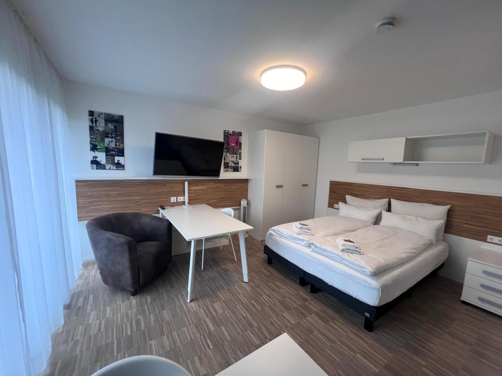 Отель New Age Boardinghaus P5 Хейльбронн Экстерьер фото